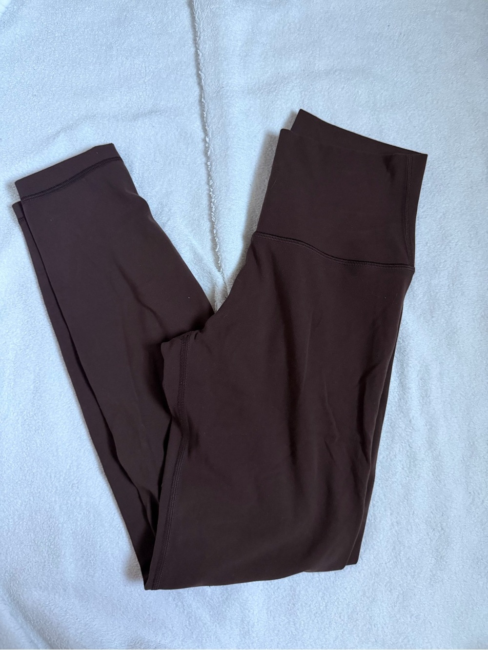 Aritzia TNA leggings - small